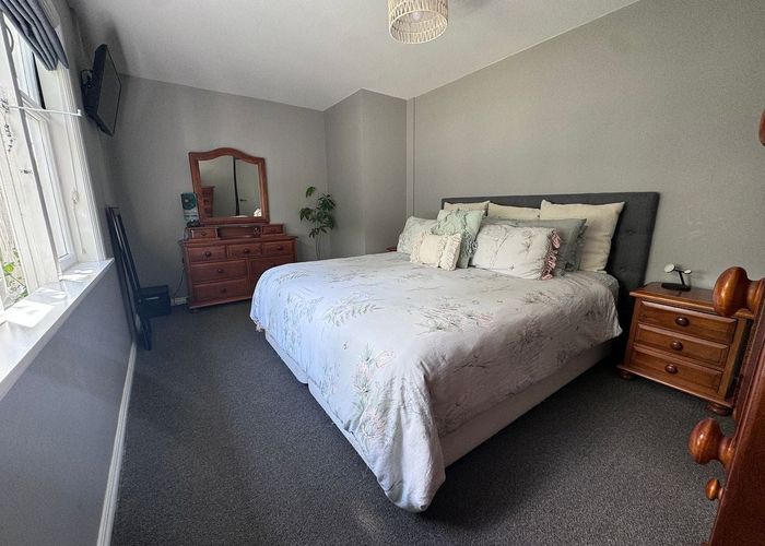  at 37 Garden Road, Avalon, Lower Hutt, Wellington