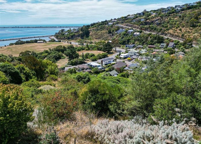  at 20 La Costa Lane, Mount Pleasant, Christchurch City, Canterbury