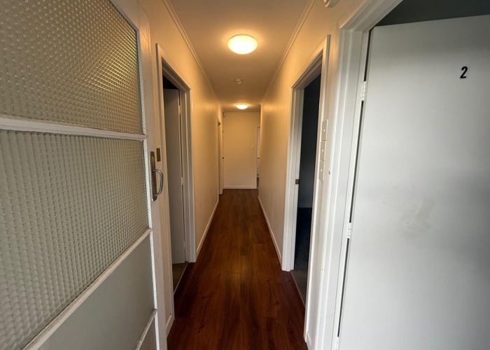  at 32 Carbine Road, Mount Wellington, Auckland City, Auckland