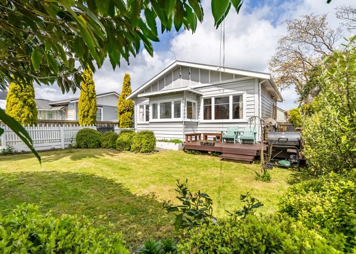  at 1/15 Randwick Crescent, Moera, Lower Hutt