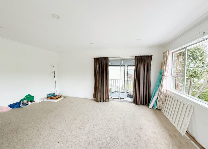  at 91 Mountbatten Avenue, Hillcrest, North Shore City, Auckland