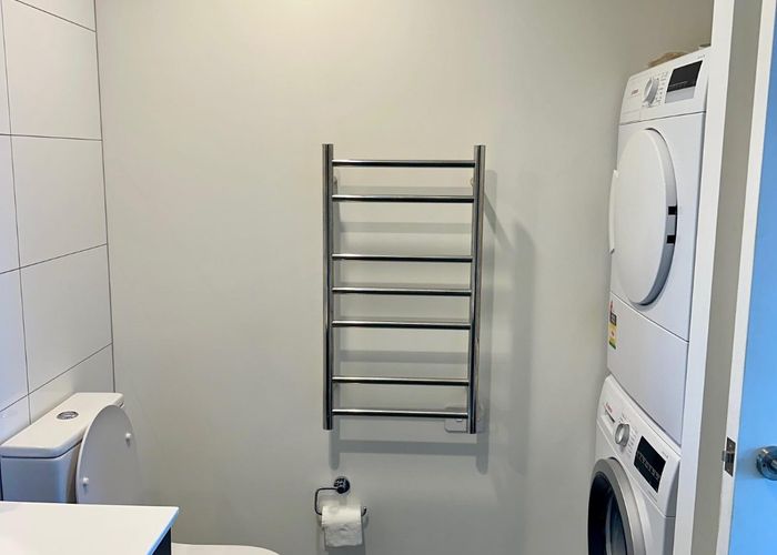  at 1208A/8 Lakewood Court, Manukau, Manukau City, Auckland