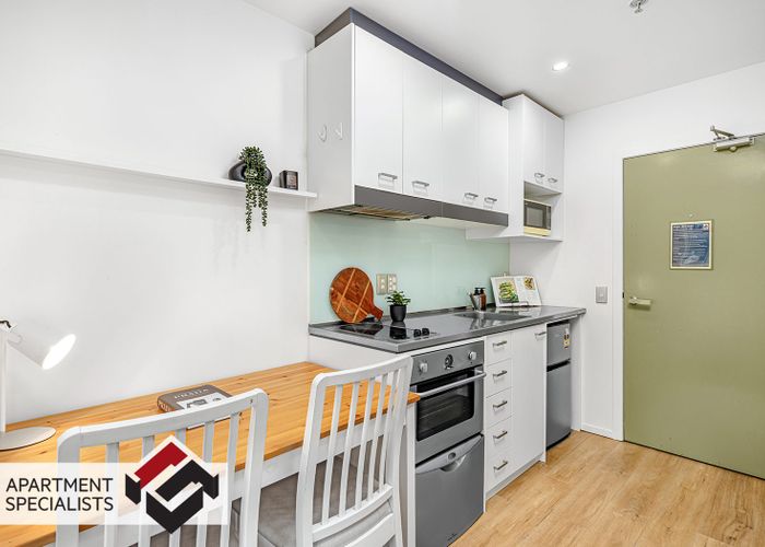  at 32 Eden Crescent, City Centre, Auckland City, Auckland