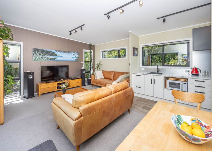  at 28 Kiwi Avenue, Forest Lake, Hamilton, Waikato