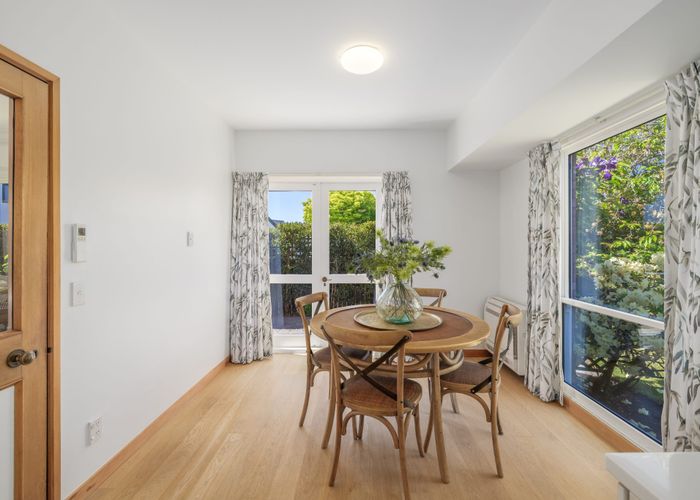  at 43 McDougall Avenue, St Albans, Christchurch