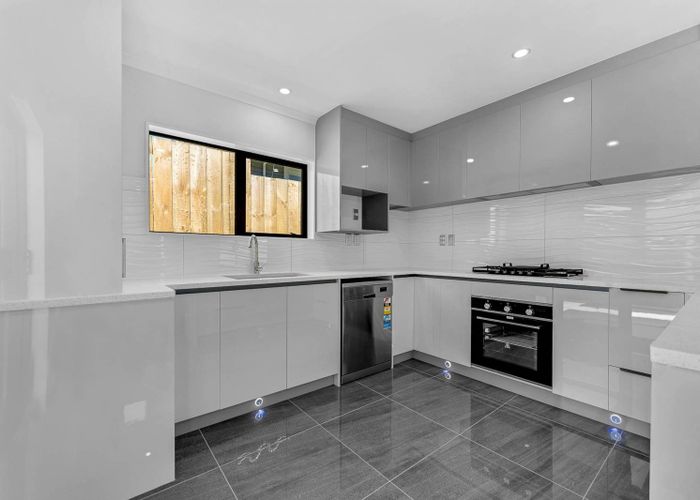  at 12a Mcleod Road, Weymouth, Manukau City, Auckland