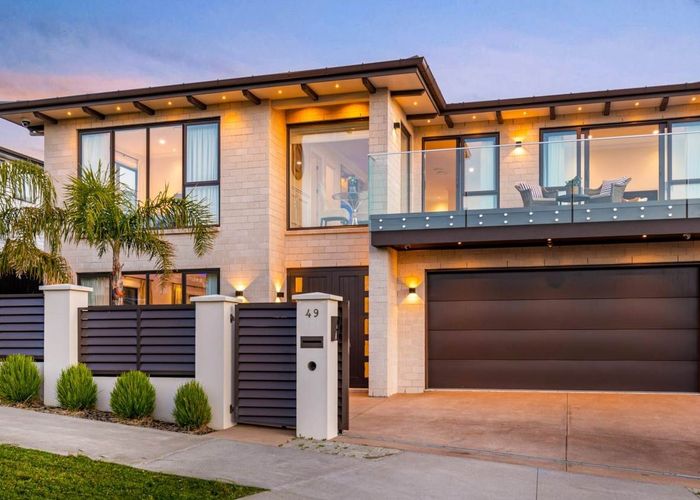 at 49 Matahae DR, Flat Bush, Auckland
