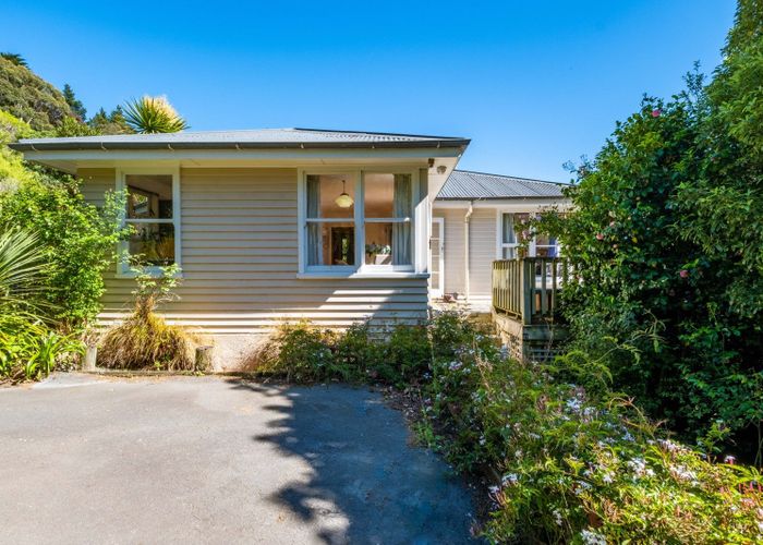  at 82 Martindales Road, Heathcote Valley, Christchurch