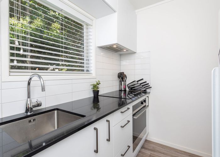  at 10/39 Bellevue Road, Mount Eden, Auckland City, Auckland