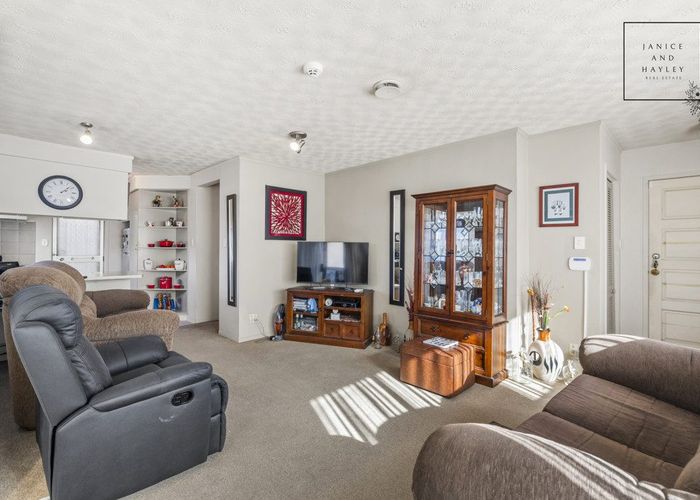  at 131/4 Coronation Road, Papatoetoe, Manukau City, Auckland