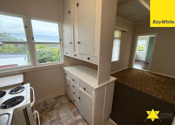  at 13 Roberton Road, Avondale, Auckland City, Auckland