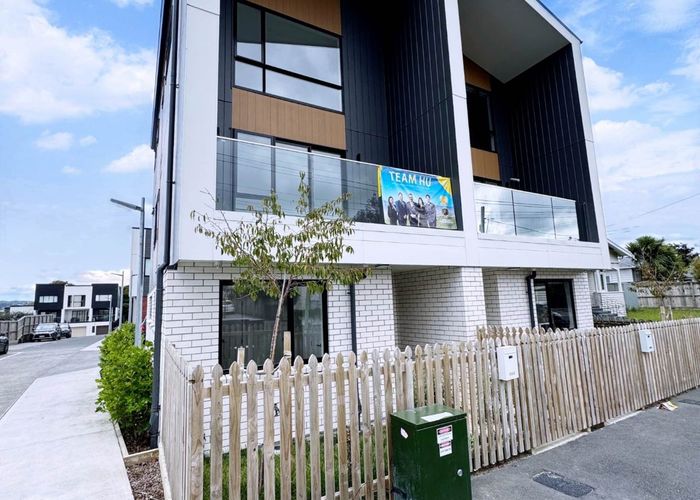  at 1 Fantail Place, Avondale, Auckland