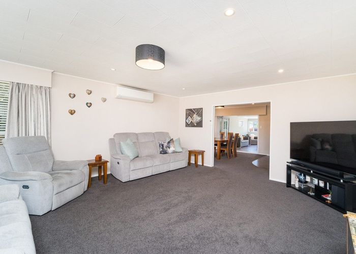  at 3 Gainsborough Grove, Highbury, Palmerston North, Manawatu / Whanganui