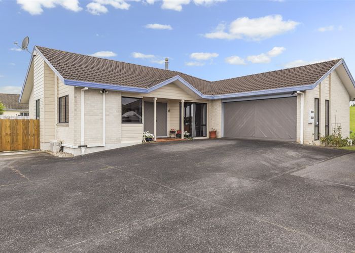  at 62 Meadowland Drive, Somerville, Auckland