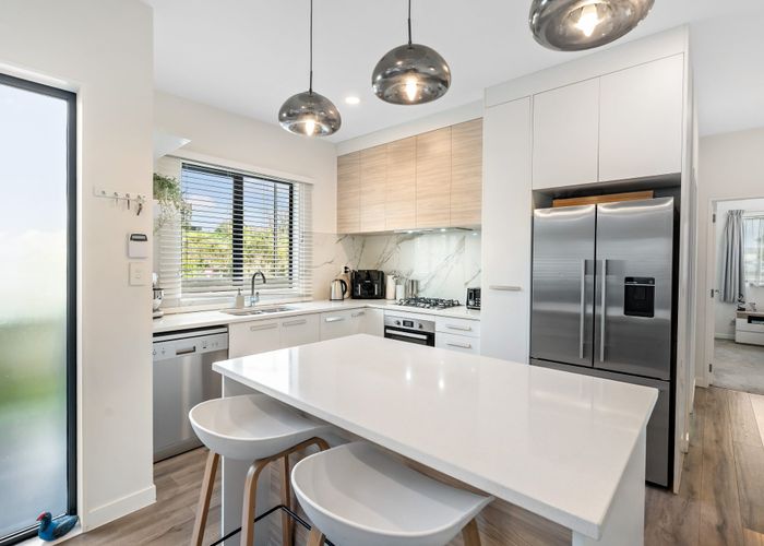  at 19 Jezero Drive, Massey, Waitakere City, Auckland
