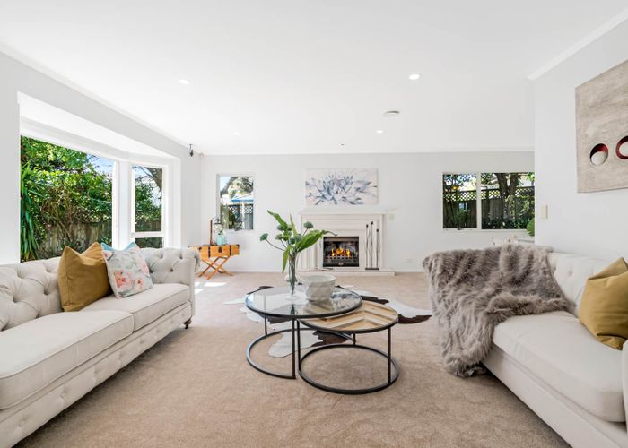  at 27 Hoani Glade, Saint Johns, Auckland