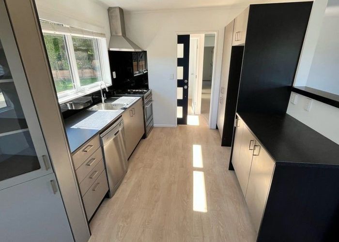  at 9 Invercargill Drive, Kelson, Lower Hutt, Wellington