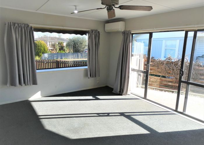 at 400 Huia Place, Camberley, Hastings