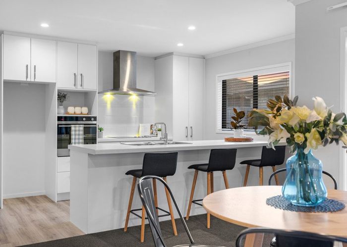  at 81 Puhirake Crescent, Pyes Pa, Tauranga