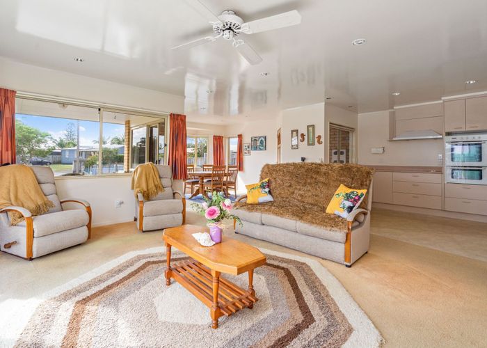  at 44 Pine Road, Whangarei