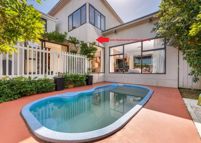  at 128 West Harbour Drive, West Harbour, Waitakere City, Auckland