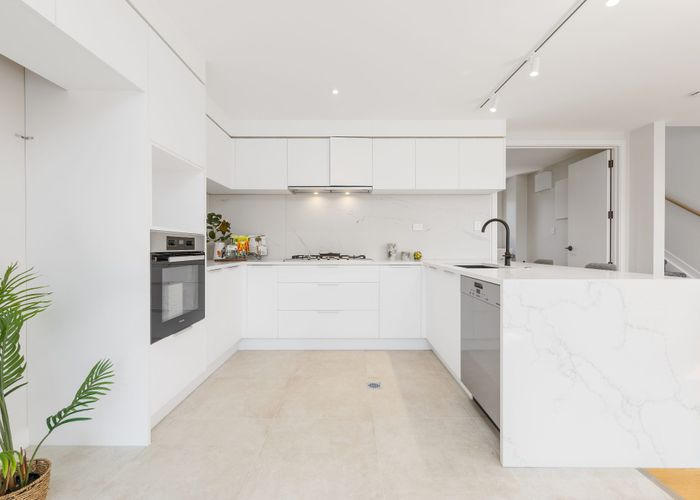  at 7/64 Atkin Avenue, Mission Bay, Auckland City, Auckland