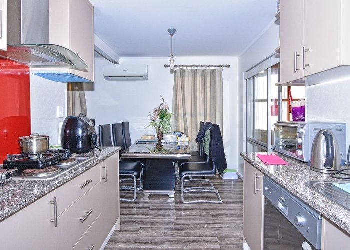  at 2 Garfield Road, Helensville, Rodney, Auckland