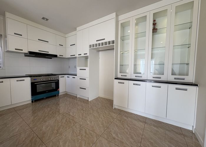  at 42 Dromoland Drive, Flat Bush, Manukau City, Auckland