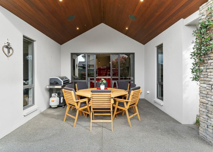  at 11 Johnnybro Place, Rototuna North, Hamilton