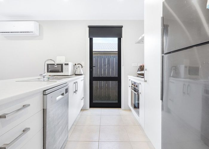  at 1/23 Montgomery Crescent, Bader, Hamilton