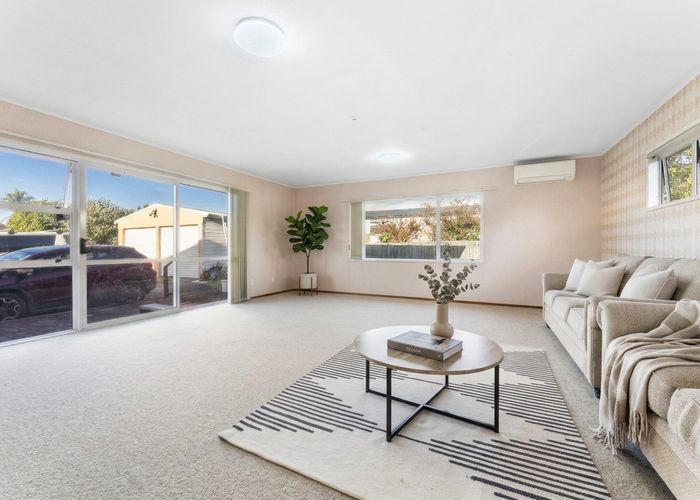  at 6 Cardiff Road, Pakuranga Heights, Manukau City, Auckland