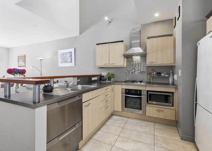 at 1/77 Tory Street, Te Aro, Wellington
