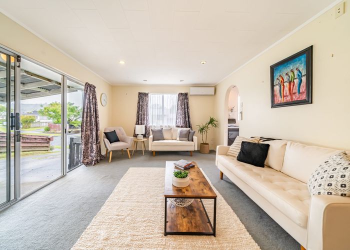  at 1/3 Omaha Grove, Totara Park, Upper Hutt