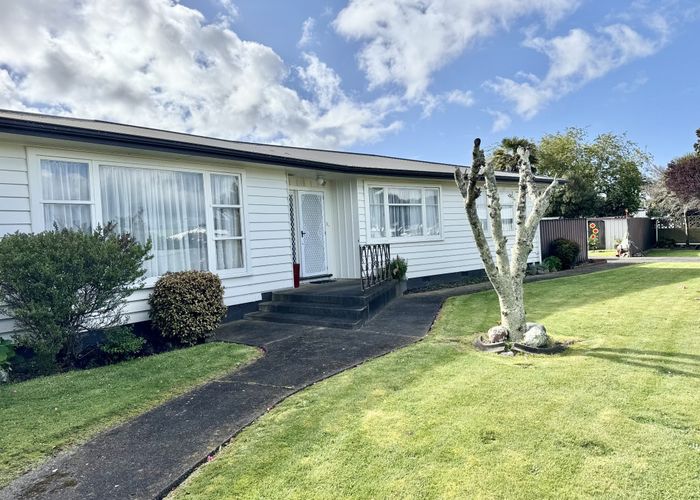  at 24 Anglesey Place, Awapuni, Palmerston North, Manawatu / Whanganui