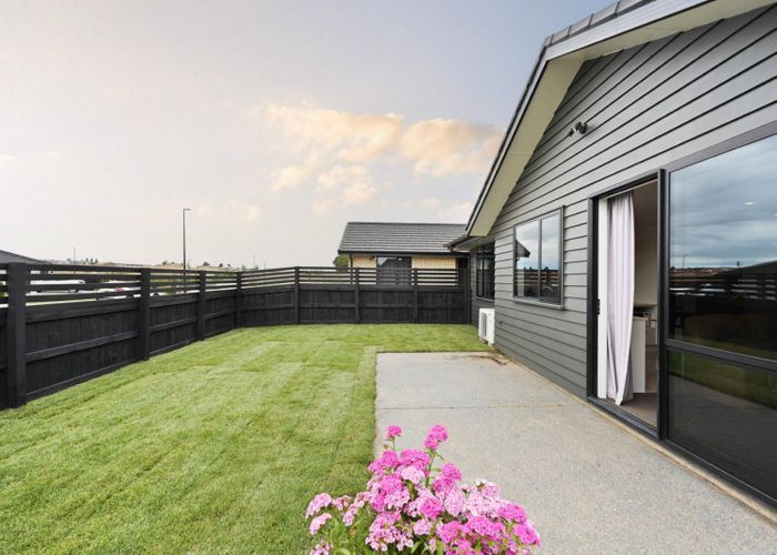  at 18 Faber Place, Rototuna North, Hamilton