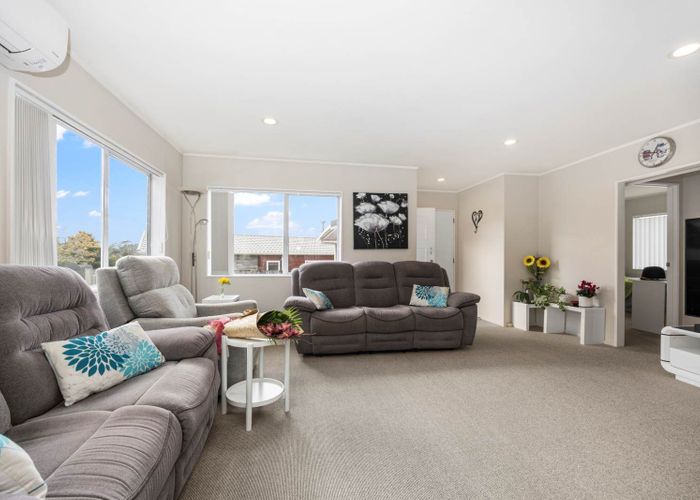  at 88A Don Buck Road, Massey, Waitakere City, Auckland