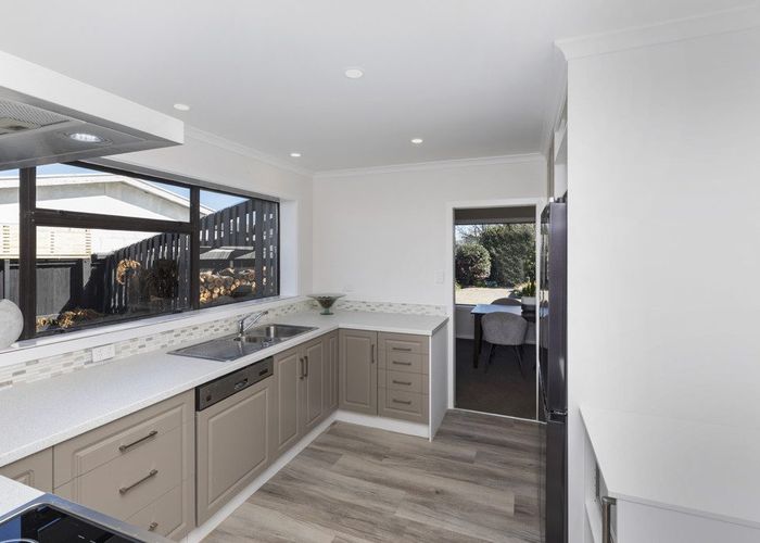  at 10 Westerleigh Street, Bishopdale, Christchurch City, Canterbury