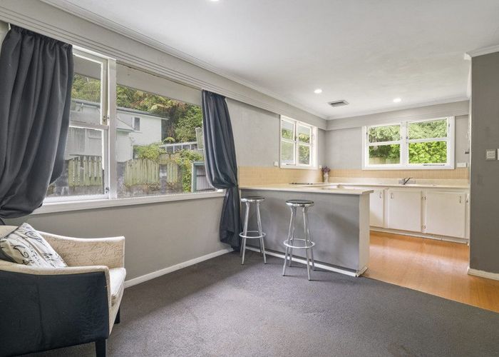  at 22 Thomson Grove, Stokes Valley, Lower Hutt
