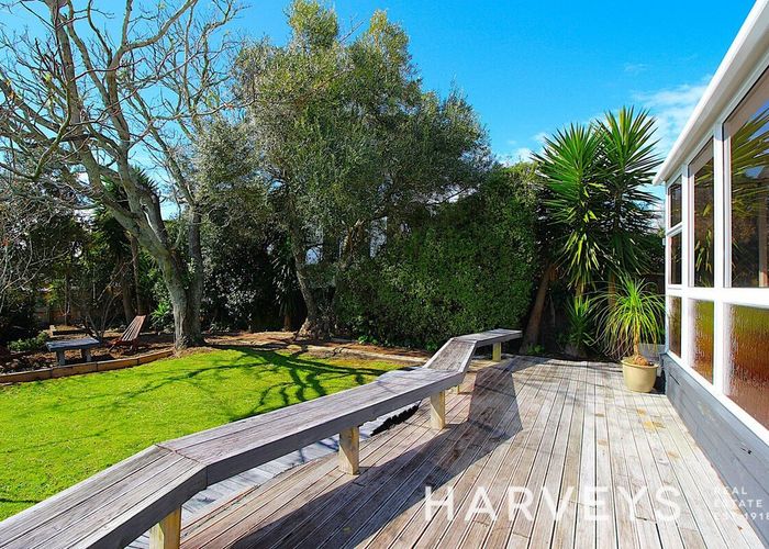  at 5a Porter Avenue, Te Atatu South, Waitakere City, Auckland