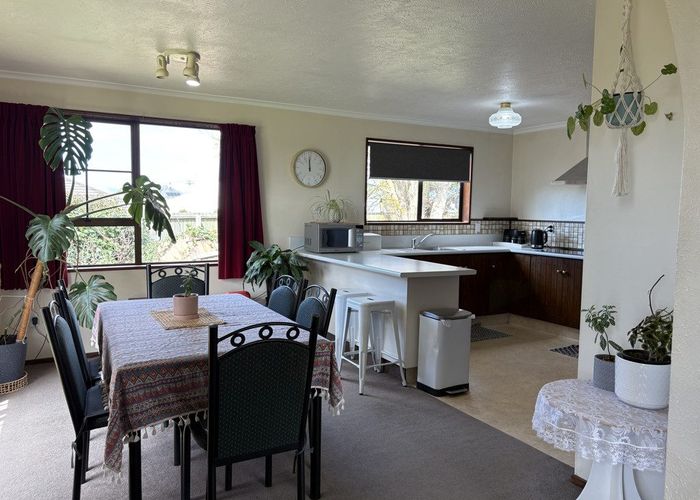  at 12 Cunliffe Road, Redwood, Christchurch City, Canterbury