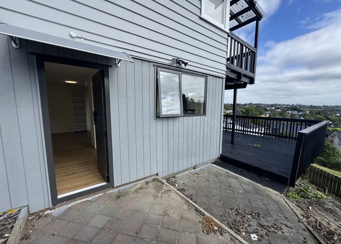  at 575A East Coast Road, Browns Bay, North Shore City, Auckland