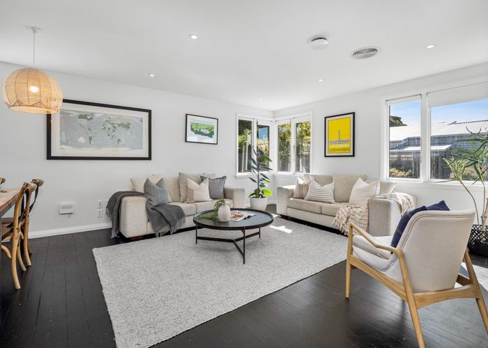  at 29 Main Road, Redcliffs, Christchurch City, Canterbury