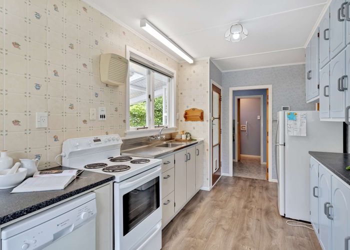  at 33 Turoa Road, Whanganui East, Whanganui