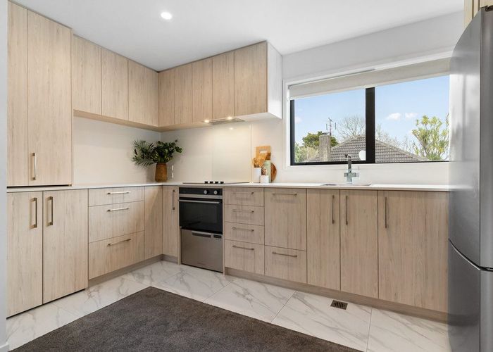  at 4/61 Matipo Road, Te Atatu Peninsula, Waitakere City, Auckland