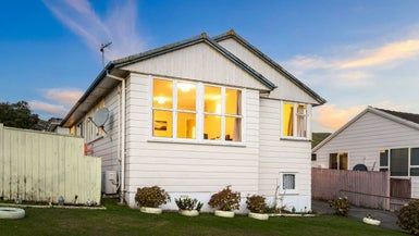  at 192 Warspite Avenue, Waitangirua, Porirua