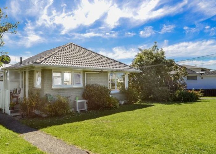  at 1/13 Otakau Road, Milford, North Shore City, Auckland