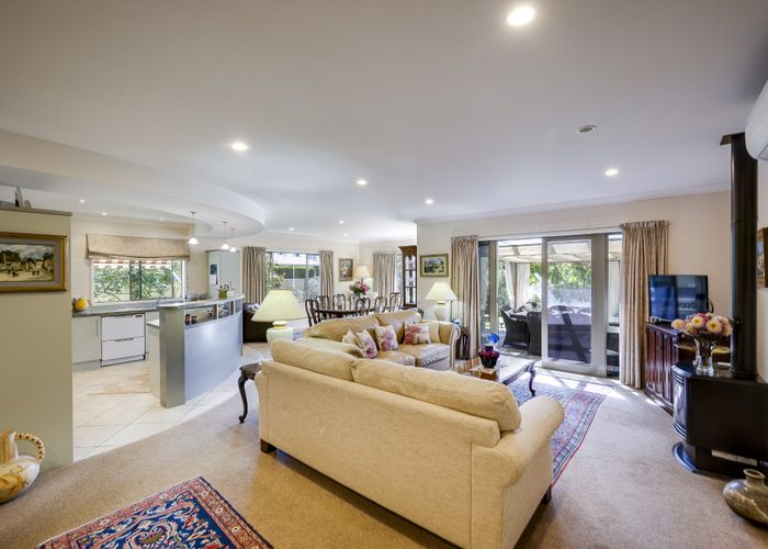  at 86 Kensington Drive, Taradale, Napier, Hawke's Bay