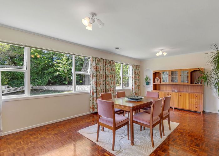  at 35 Pembroke Street, Tawa, Wellington
