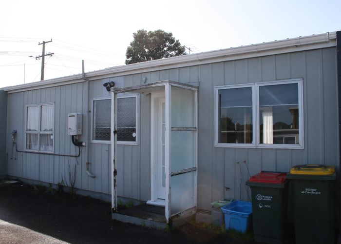  at 17b Parsons Street, Vogeltown, New Plymouth, Taranaki
