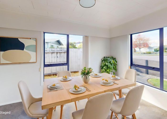  at 5 Essex Place, Milson, Palmerston North, Manawatu / Whanganui